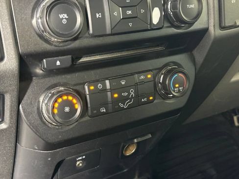 Used 2017 Ford F250 XL w/ Power Equipment Group AWD/4WD image 22