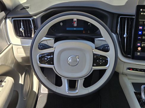 New 2026 Volvo XC60 T8 Ultra image 21