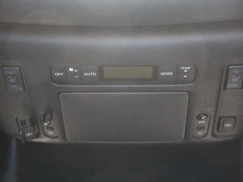 Used 2018 Nissan Armada Platinum w/ Captain Seat Package image 23