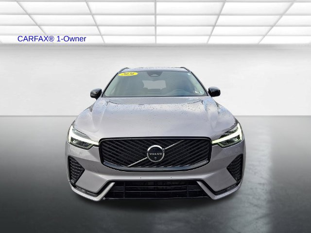 Certified 2026 Volvo XC60 B5 Plus AWD/4WD image 2