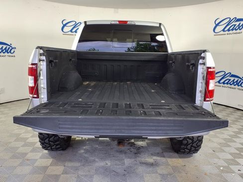 Used 2019 Ford F150 XLT w/ Equipment Group 302A Luxury AWD/4WD image 7