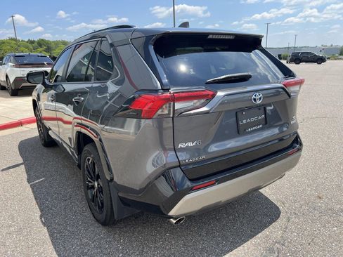 Used 2022 Toyota RAV4 SE AWD/4WD image 24