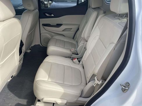 Used 2021 GMC Acadia Denali image 22