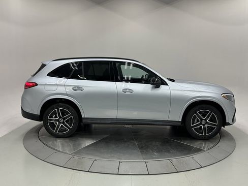 New 2026 Mercedes-Benz GLC 300 image 8