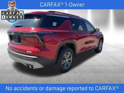 Used 2025 Chevrolet Traverse LT AWD/4WD image 4