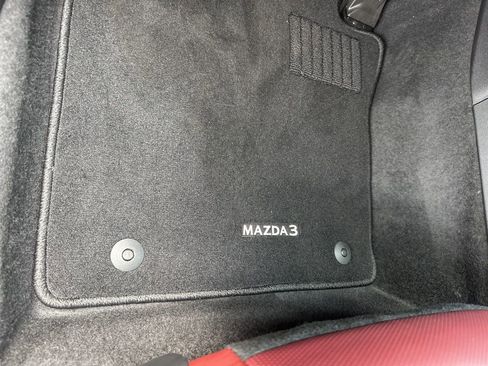 New 2026 MAZDA MAZDA3 2.5 S Hatchback w/ Premium Pkg FWD image 29