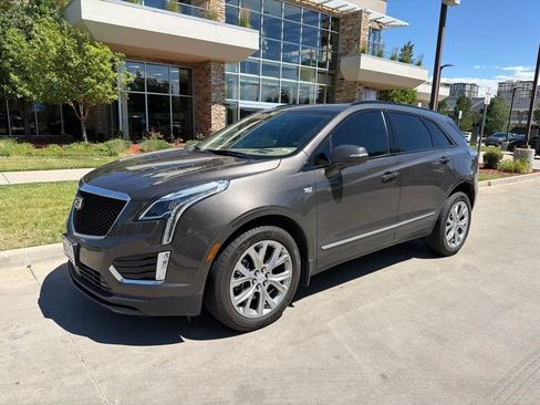 Used 2020 Cadillac XT5 Sportv w/ Platinum Package AWD/4WD image 1