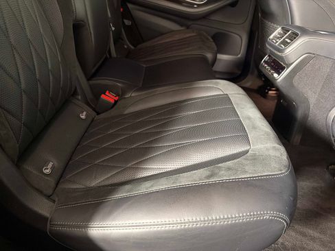 Used 2021 Mercedes-Benz GLS 63 AMG 4MATIC image 30