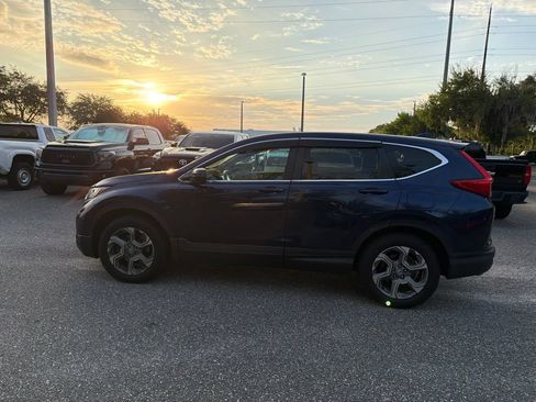 Used 2017 Honda CR-V EX-L image 2