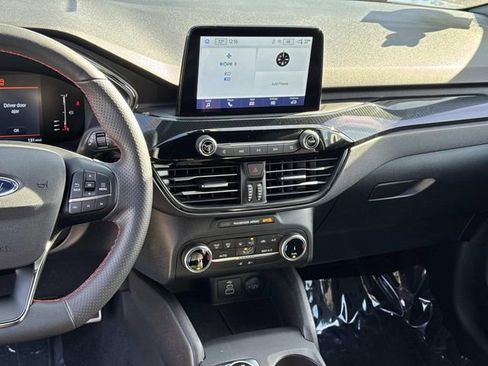 Certified 2024 Ford Escape ST-Line w/ Equipment Group 301A image 20