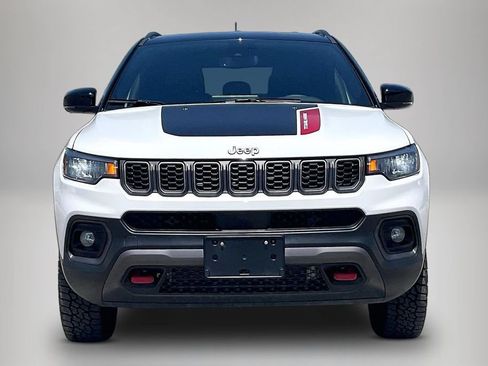 Used 2026 Jeep Compass Trailhawk AWD/4WD image 3