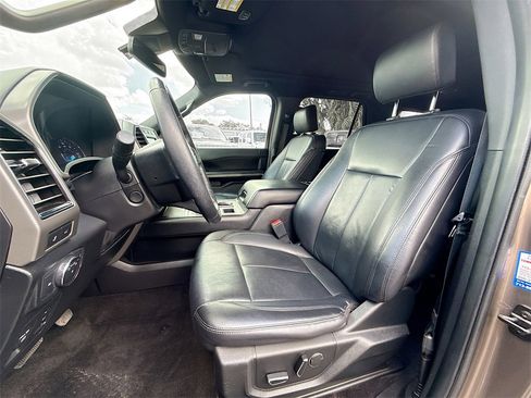Used 2019 Ford Expedition XLT w/ Equipment Group 202A image 23