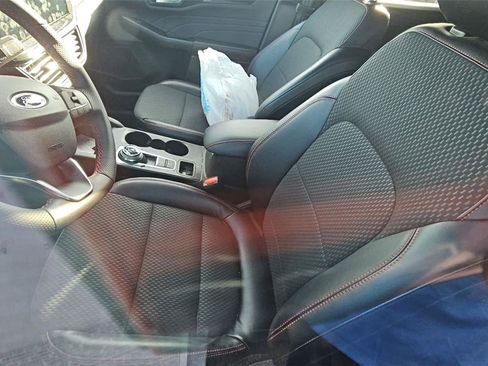 Used 2023 Ford Escape ST-Line w/ Tech Pack #1 image 4