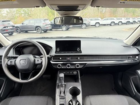 Used 2025 Honda Civic LX image 17