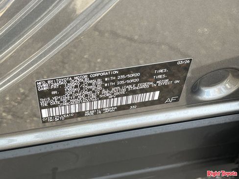 Certified 2026 Toyota bZ FWD image 33