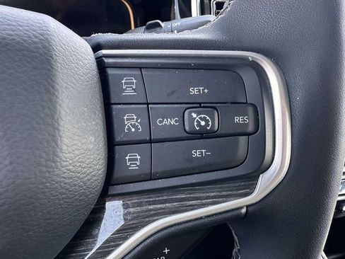Used 2022 Jeep Wagoneer Series III w/ Convenience Group I AWD/4WD image 20