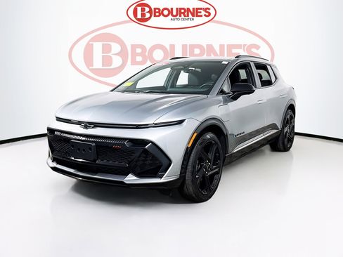 Used 2024 Chevrolet Equinox EV RS image 6