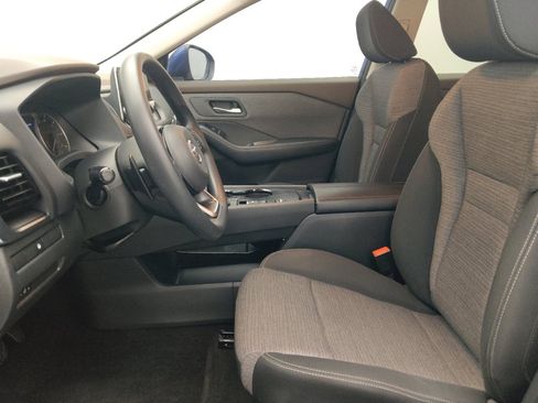 Used 2021 Nissan Rogue SV FWD image 17