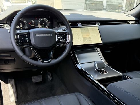 New 2026 Land Rover Range Rover Evoque S image 24