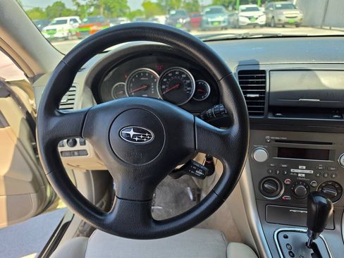 Used 2007 Subaru Outback 2.5i AWD/4WD image 47