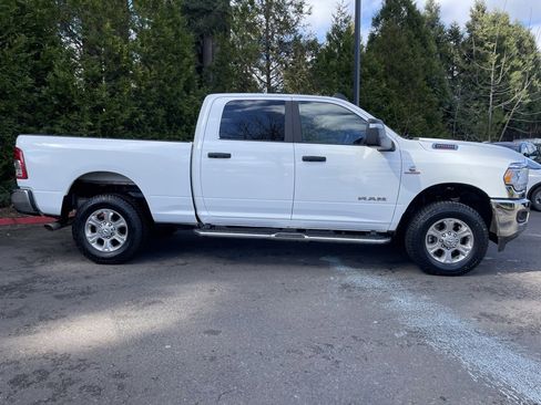 Used 2024 RAM 2500 Big Horn image 3