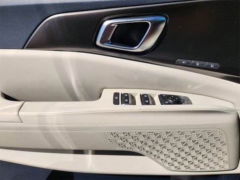 New 2026 Kia Carnival SX w/ SX Dark Edition Package image 16