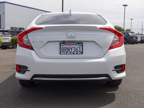 Used 2020 Honda Civic EX image 6