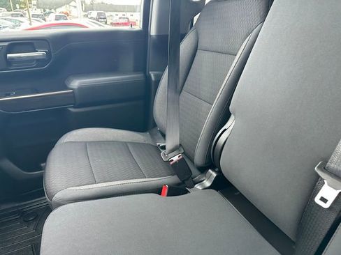 Used 2019 Chevrolet Silverado 1500 LT image 16