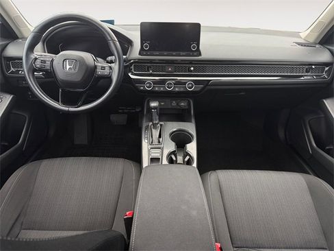 Used 2023 Honda Civic EX image 10