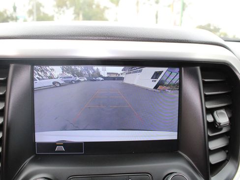 Used 2023 GMC Acadia SLT image 24