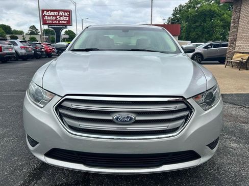 Used 2018 Ford Taurus SEL w/ Equipment Group 201A FWD image 3
