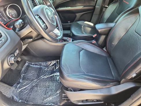 Used 2020 Jeep Compass Trailhawk w/ Leather Interior Group AWD/4WD image 7
