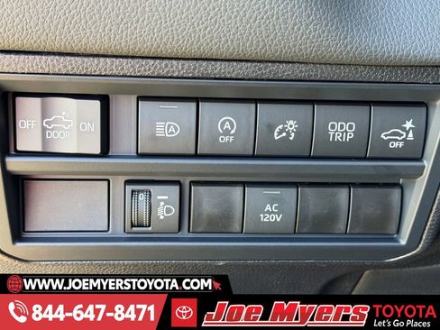 Used 2026 Toyota Tundra Limited w/ Power Package image 25