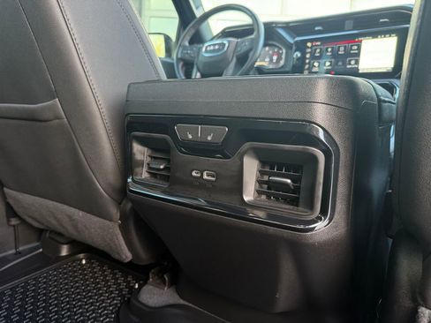 Used 2023 GMC Sierra 1500 AT4 w/ AT4 Premium Package AWD/4WD image 23