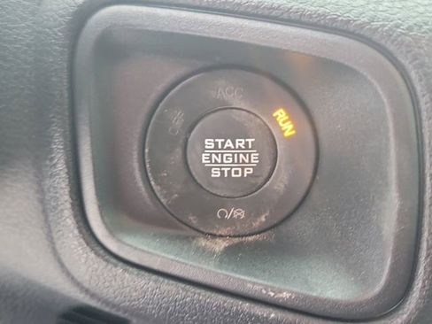 New 2026 Jeep Gladiator Sport image 13