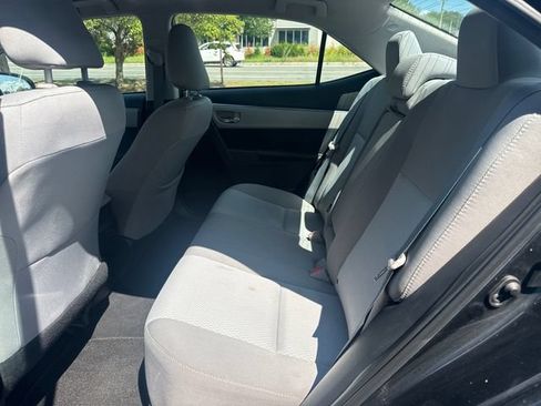 Used 2016 Toyota Corolla LE FWD image 25