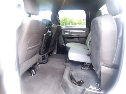 Used 2023 RAM 2500 Big Horn w/ Safety Group AWD/4WD image 38