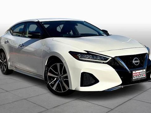 Certified 2023 Nissan Maxima SV w/ Floor Mat Group image 2