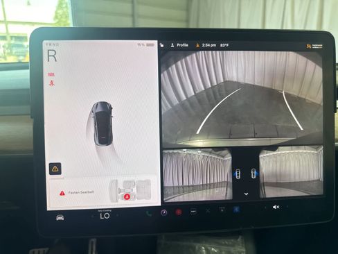 Used 2022 Tesla Model Y Performance image 23