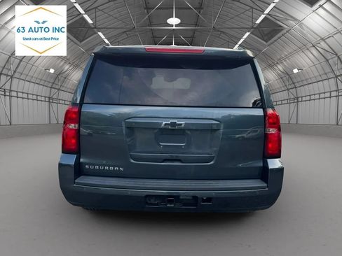 Used 2020 Chevrolet Suburban LT AWD/4WD image 5