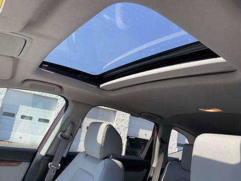 Used 2022 Honda CR-V Touring image 25