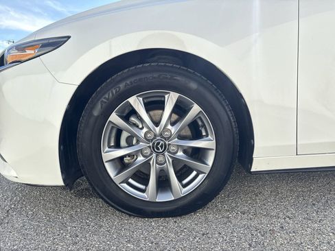 Used 2020 MAZDA MAZDA3 Sedan image 8