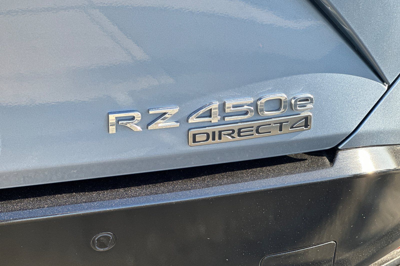 Used 2023 Lexus RZ 450e Premium w/ Technology Package AWD/4WD image 21