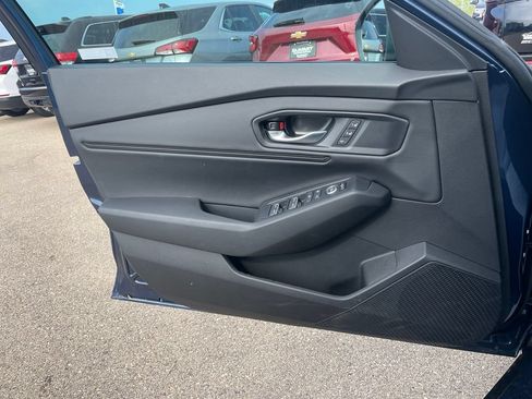 Used 2025 Honda Accord EX-L image 42