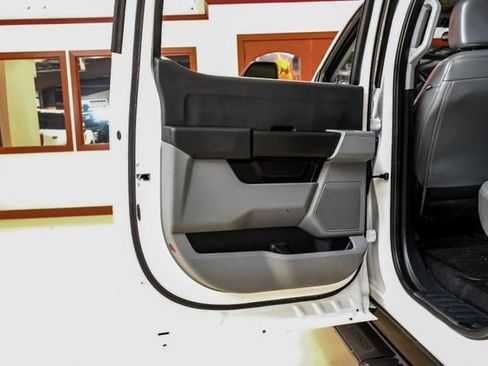 Used 2024 Ford F250 XL image 41