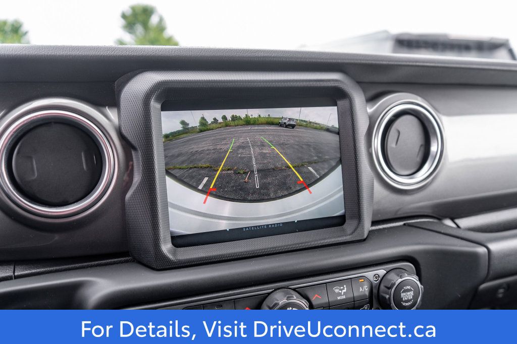 Used 2019 Jeep Wrangler Unlimited Sahara AWD/4WD image 30