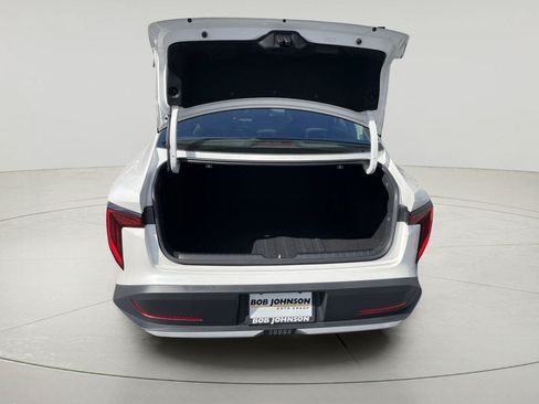 Used 2025 Kia K4 FWD image 9
