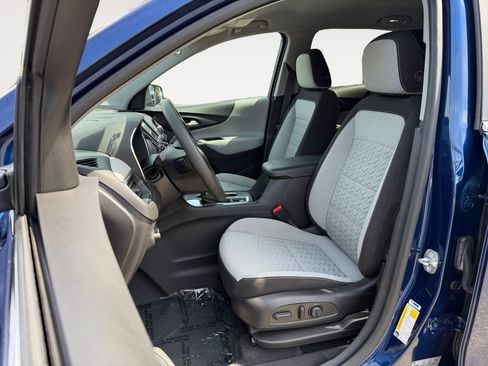 Used 2022 Chevrolet Equinox LT FWD image 6