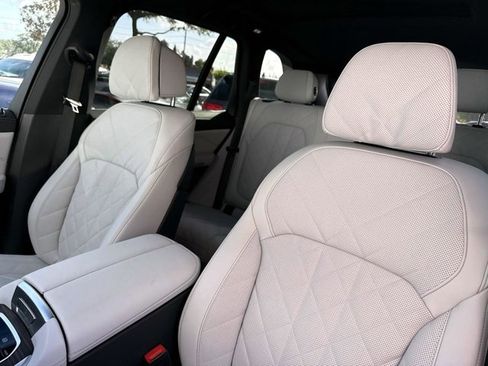 Used 2026 BMW X5 sDrive40i RWD image 21