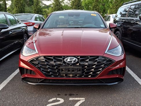 Used 2023 Hyundai Sonata Limited FWD image 3